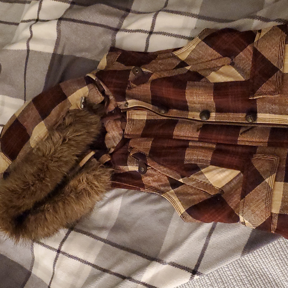 Vintage Triple Five Soul Vest Wool with faux fur removable hood.